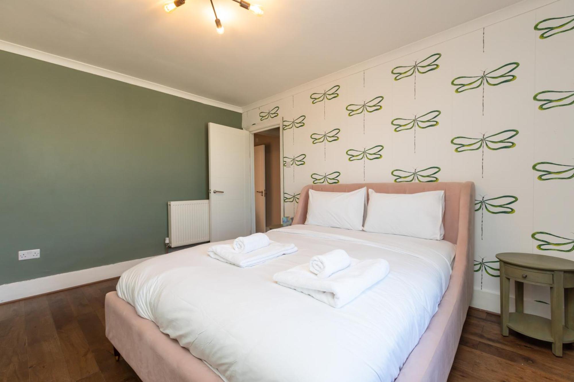 Appartamento Spacious & Pristine 2Bd Flat - Balham Londra Esterno foto