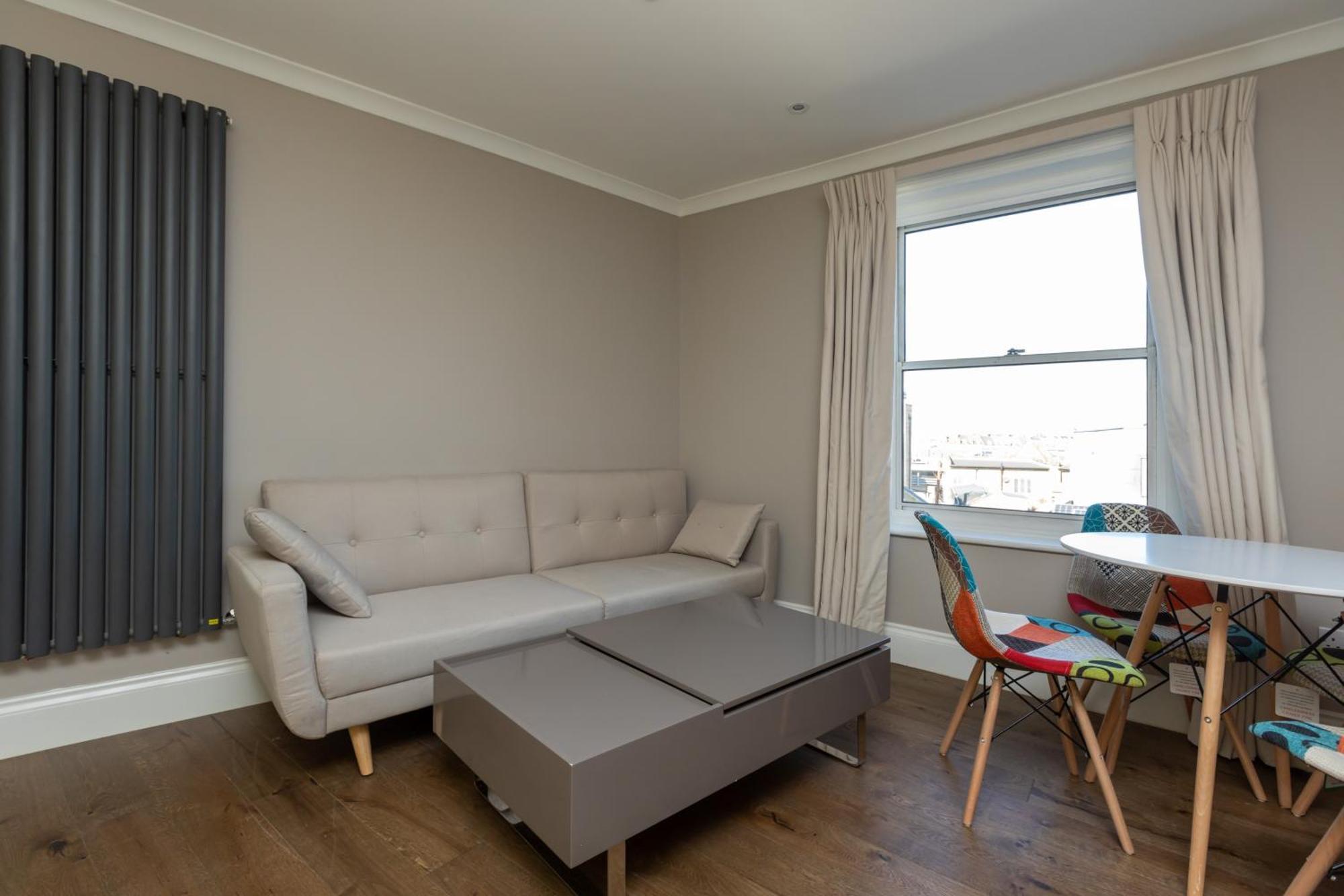 Appartamento Spacious & Pristine 2Bd Flat - Balham Londra Esterno foto